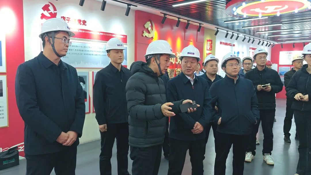 縣委副書記、縣長(zhǎng)孫戰(zhàn)勇調(diào)研眾鑫發(fā)數(shù)智化推進(jìn)工作